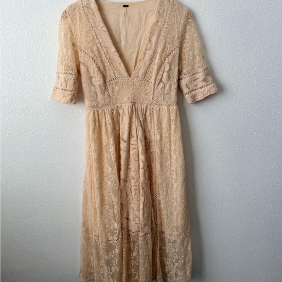 Free People Mountain Laurel Lace Embroidered Dress Boho Cottagecore Ivory Sz 6 - Picture 2 of 10